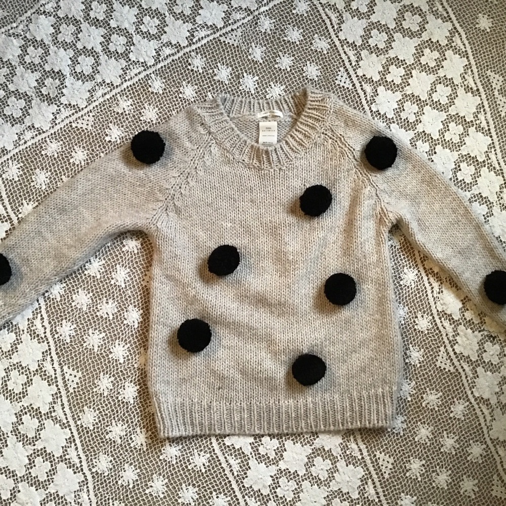 Zara chunky grey sweater w black knit polka dots